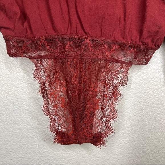Intimately Free People Bodysuit Elsa Lace Terracotta‎ Surplice Neck Size Small - Picture 7 of 9